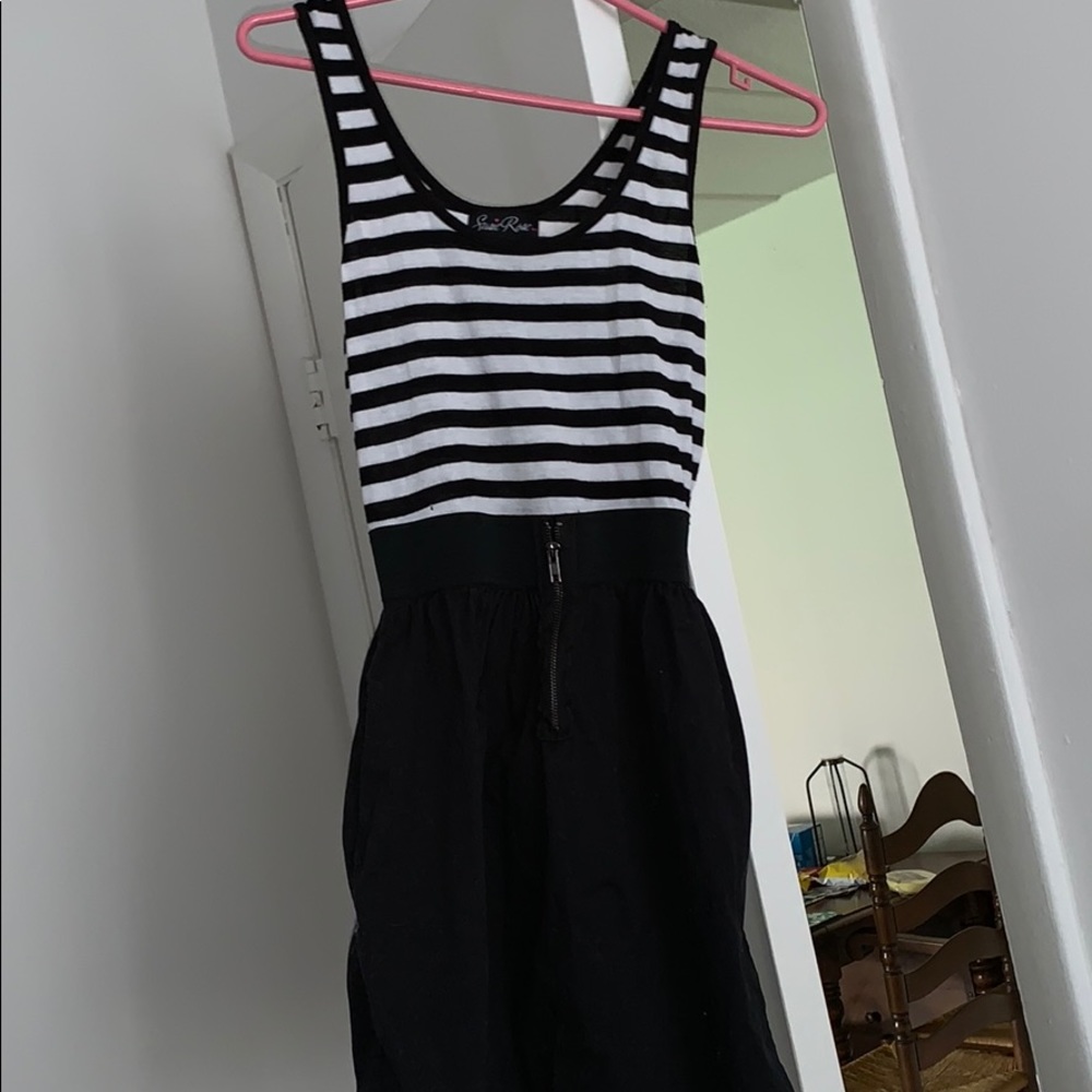 Black and white dress